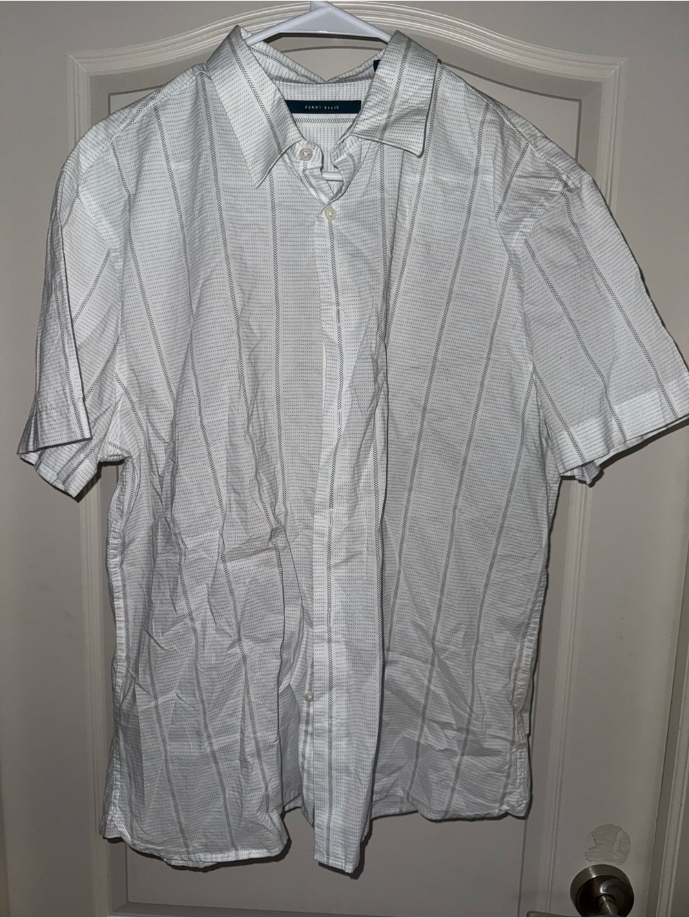 Perry Ellis White Short-Sleeve Button-Up Shirt with Gray Pinstripes